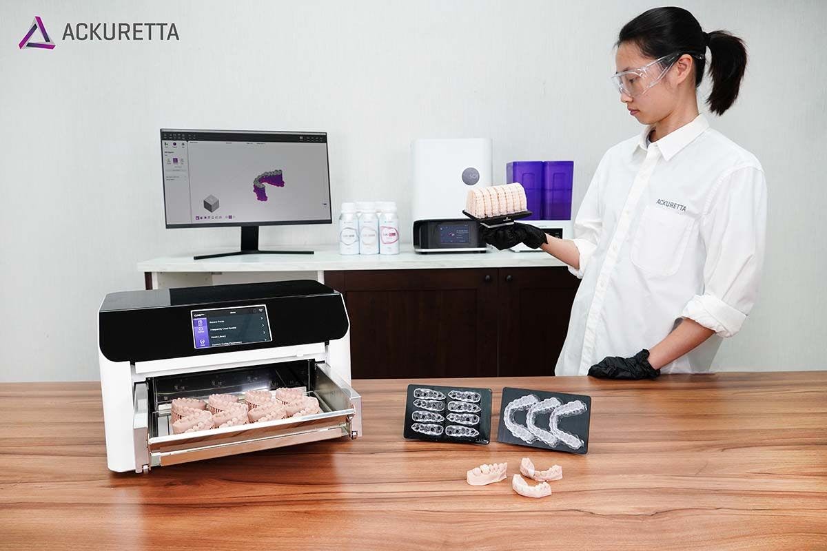 Ackuretta’s CURIE Plus next-generation UV curing oven for dental 3D Printing | Credit: © Ackuretta
