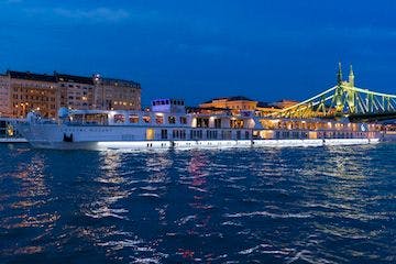 4 Reasons to Sail Crystal River Cruises' Crystal Mozart