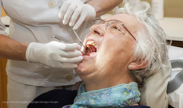 Are elderly patients with caries at risk of developing respiratory problems?
