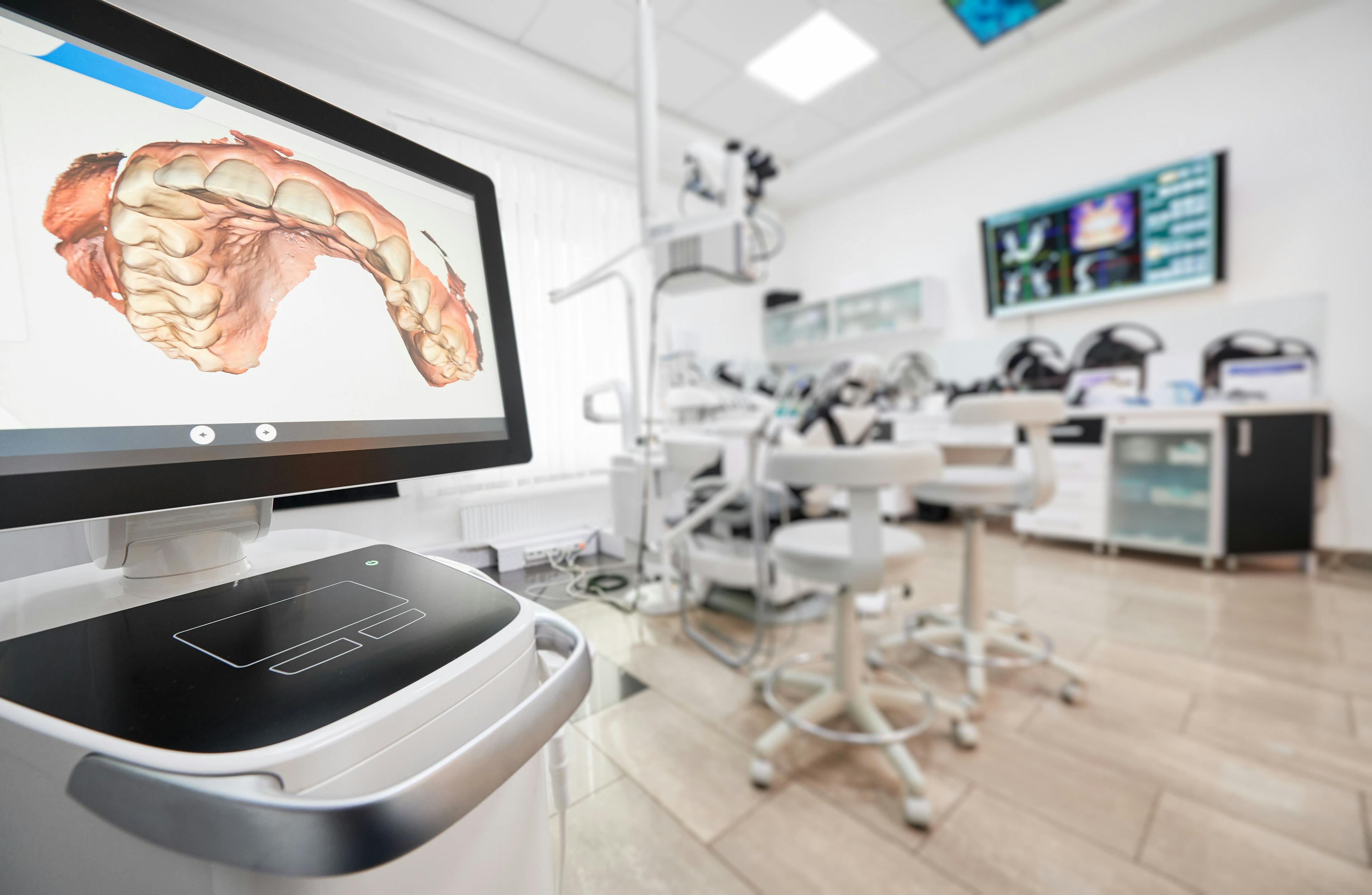 dental practice with new digital dental technology — anatoliy_gleb / stock.adobe.com