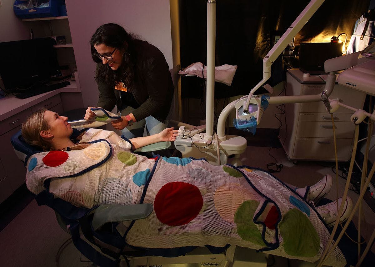 Study Shows Sensor-Adapted Dental Clinics Reduce Stress for Autistic Pediatric Patients. Image: © University of Southern California