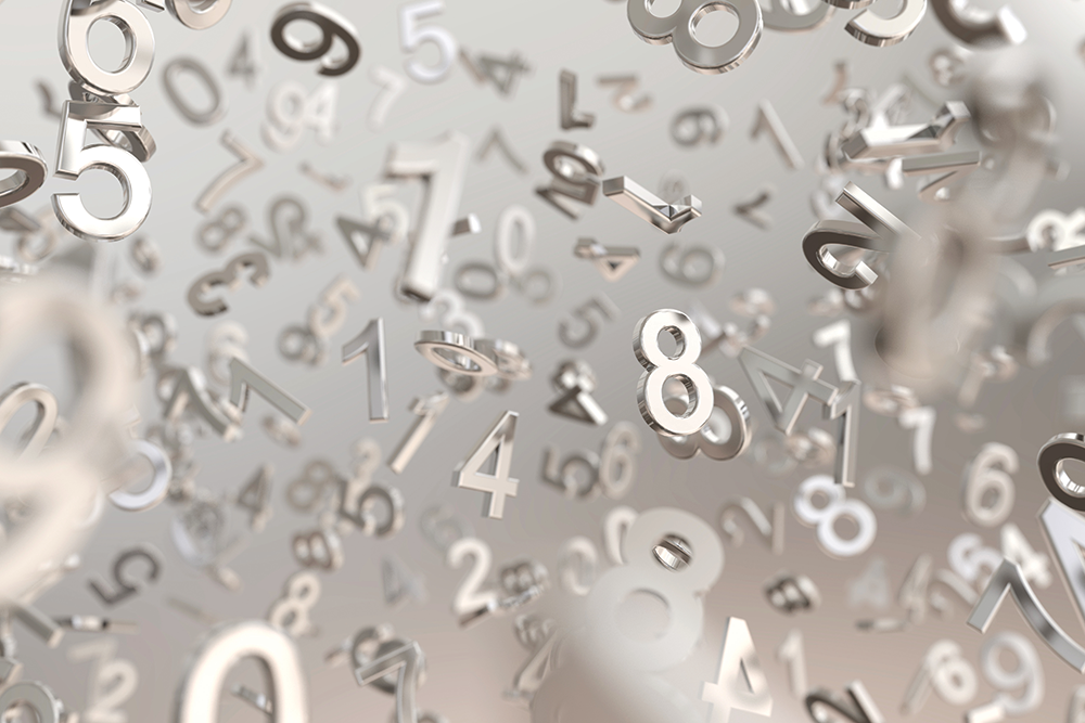 A field of different silver numbers — Anusorn / stock.adobe.com