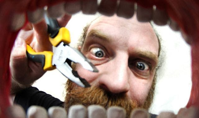 The 7 weirdest dental stories of 2014