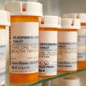 Study: 1 in 48 Who Are Newly Prescribed Opioids Become Long-Term Users