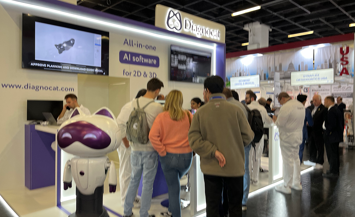 The busy Diagnocat Booth at IDS 2023